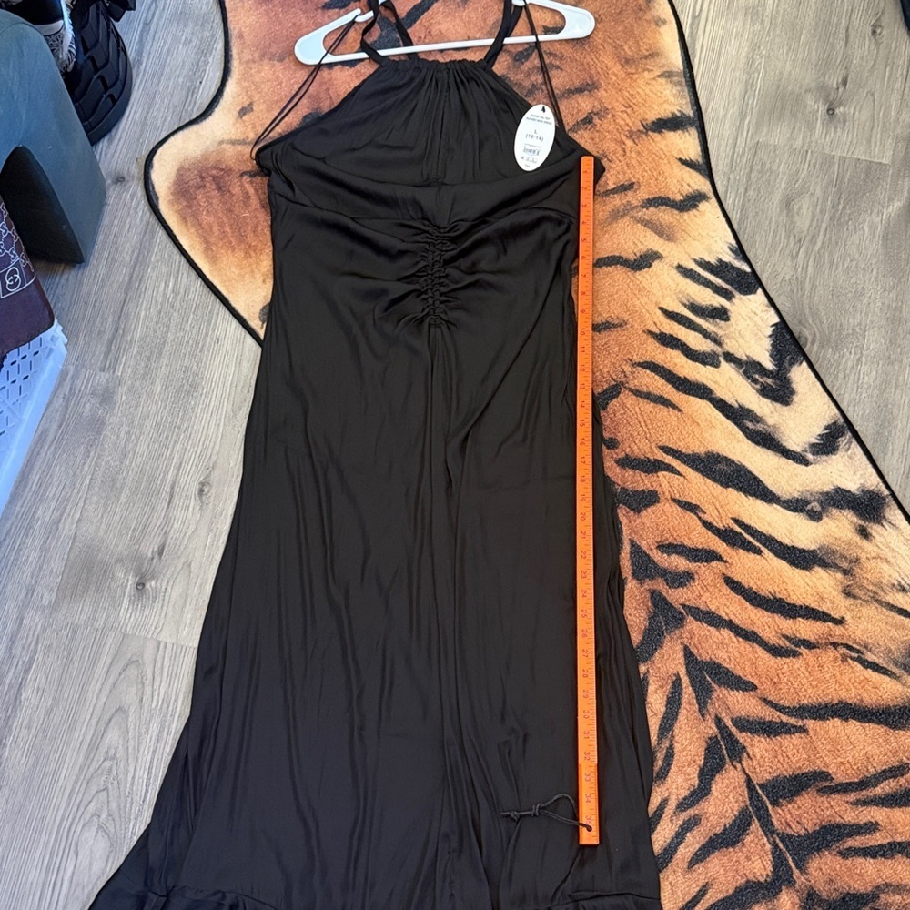Chic Black Gathered Maxi Dress - Picture 10 of 10